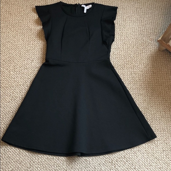 BCBGeneration Dresses & Skirts - BCBGeneration dress size 4 BCBGeneration Dresses & Skirts - BCBGeneration dress size 4